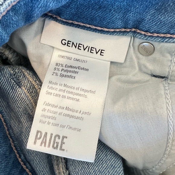 Women's Flared Blue Jeans-Petite - Picture 4 of 6